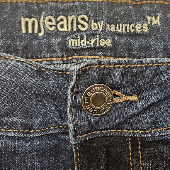 M Jeans  by Maurices - Picture 2 of 4